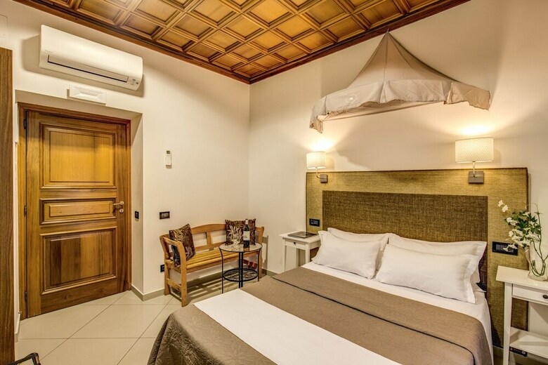 Hotel Artemis Guest House