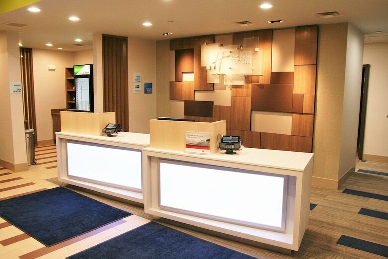 Hotel Holiday Inn Express & Suites Clarion