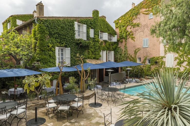 Hotel H�tel Restaurant Le Yaca
