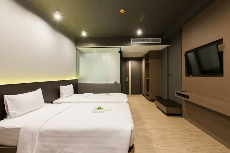 Maya Phuket Airport Hotel