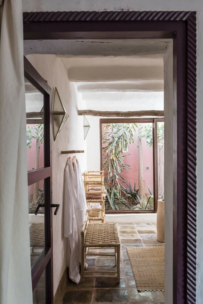 Hotel Dar Al Hossoun