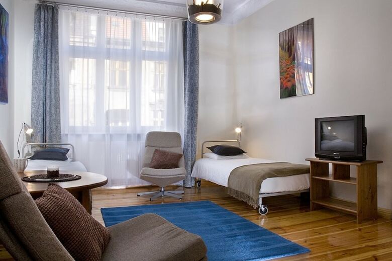Apartamenty Pomara?czarnia