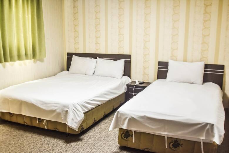 Olle Tourist Hotel