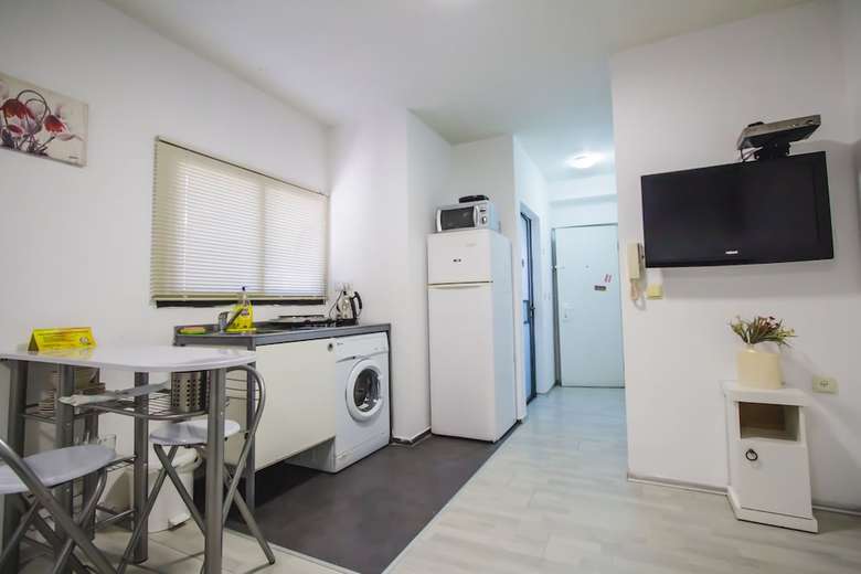 Apartment - Tel Aviv