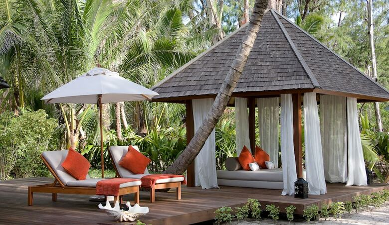 Hotel Denis Private Island