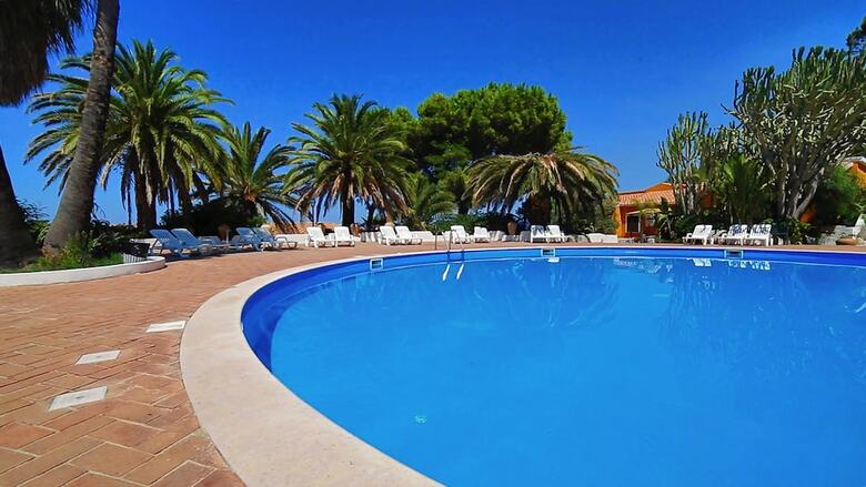 Hotel Baia Paraelios Resort