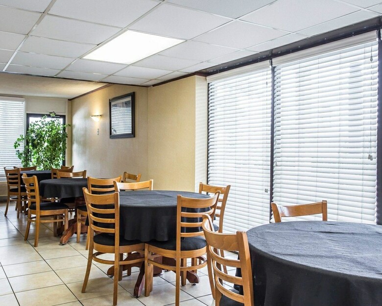 Hotel Quality Inn Manning I-95