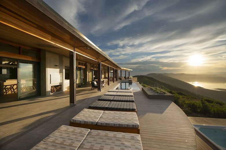 Hotel Alkira Lodge