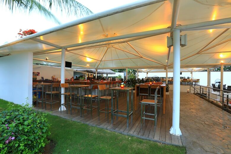 Hotel Sanae Beach Club