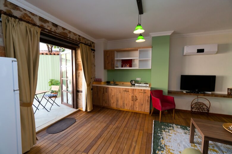 The Suite Apart Hotel Kalei�i
