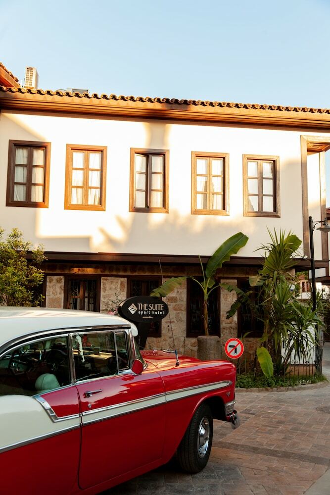 The Suite Apart Hotel Kalei�i