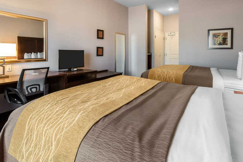 Hotel Comfort Inn & Suites