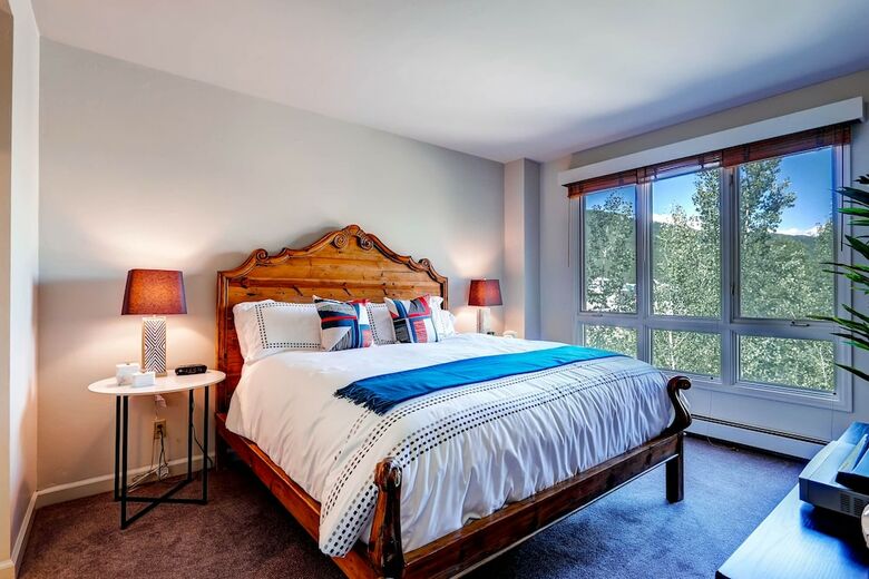 Highlands Westview By East West Hospitality