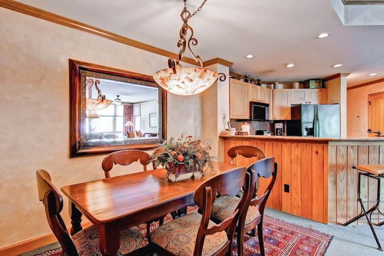 Highlands Westview By East West Hospitality