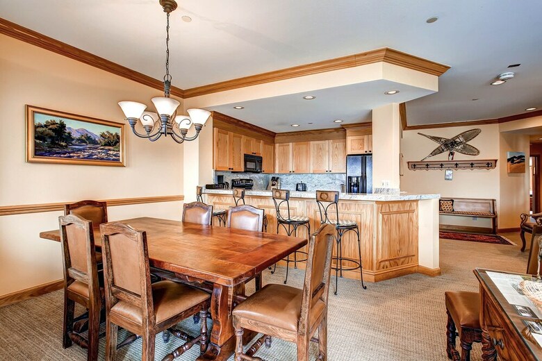 Highlands Westview By East West Hospitality