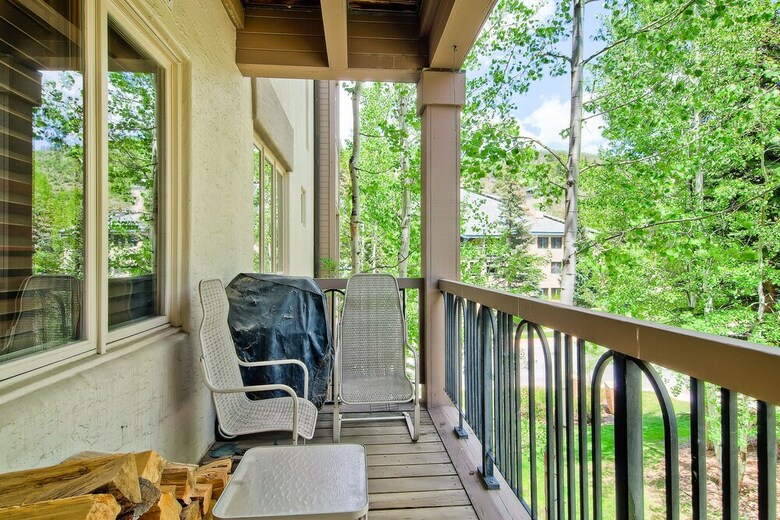Highlands Westview By East West Hospitality