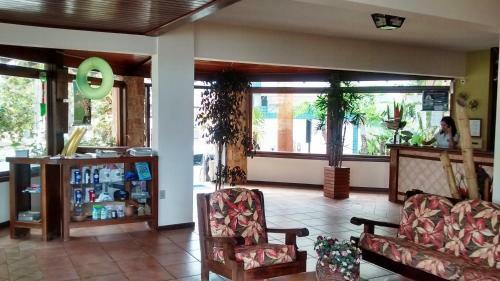Hotel Pontal Das Rochas