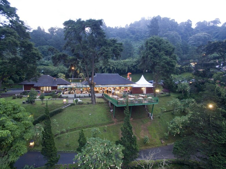 Hotel Puncak Pass Resort