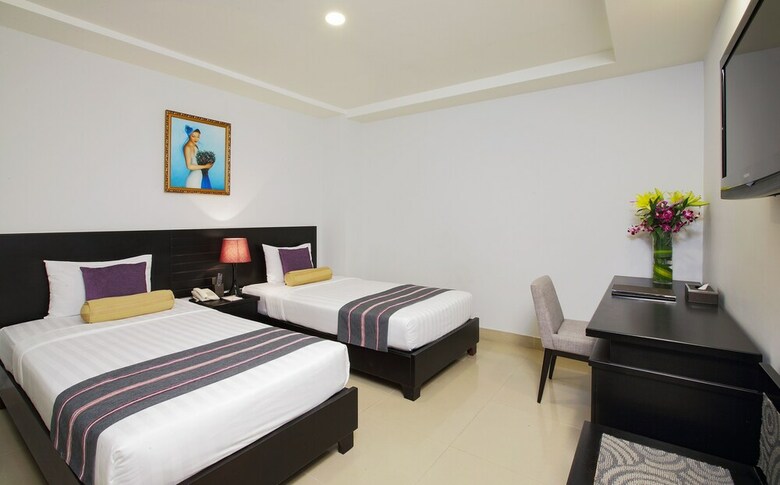 Lavender Hotel