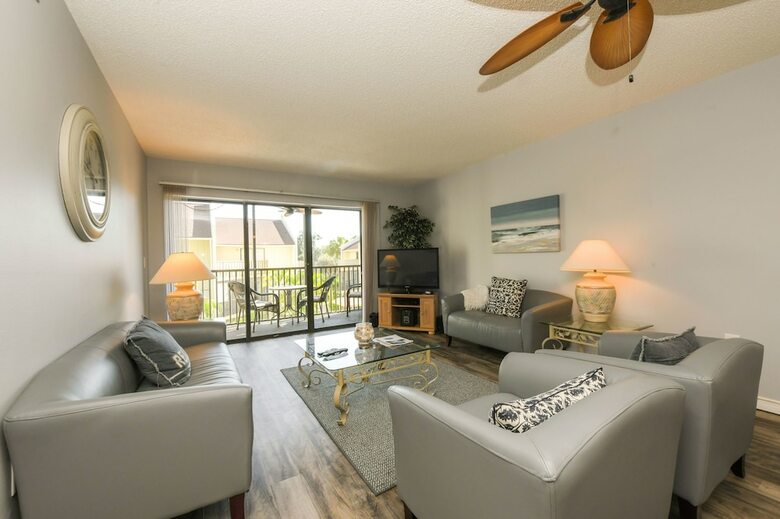 Bay Oaks By Beachside Management