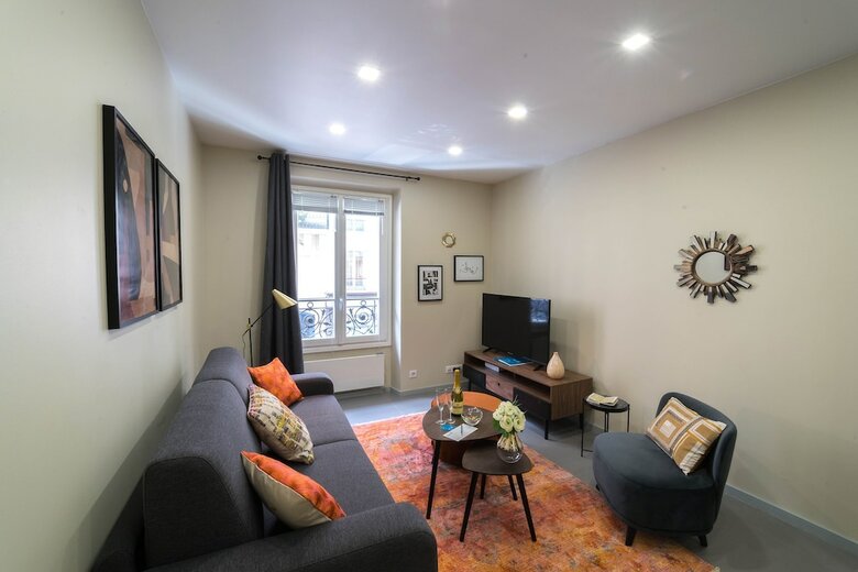 Sweet Inn Apartments- Champs Elys�s (Various Addresses)