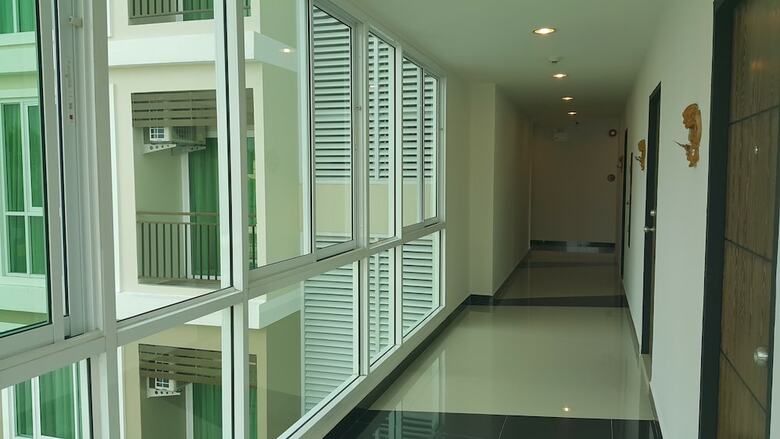 Hotel The Sila Sriracha