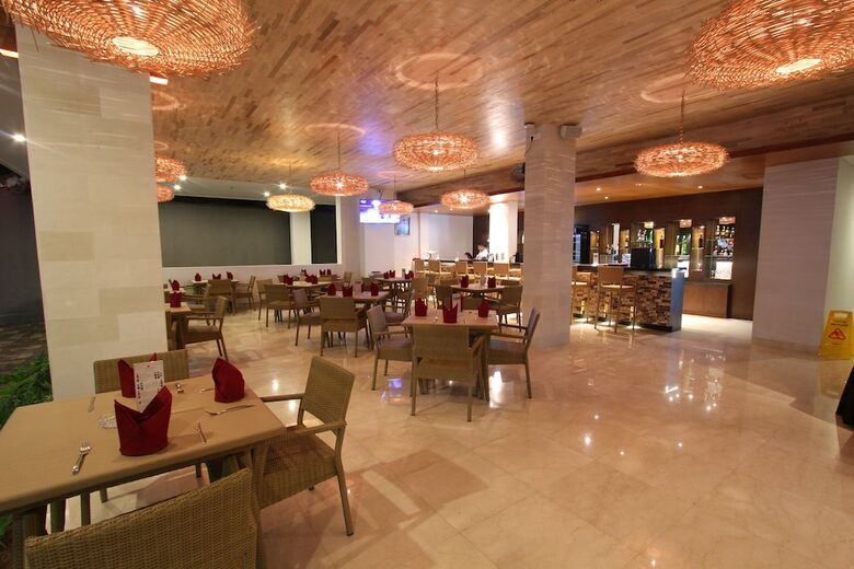 Grand La Walon Hotel