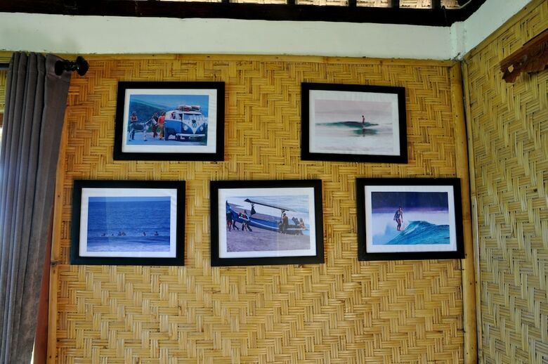 Hotel Dikaloha Medewi Surfcamp