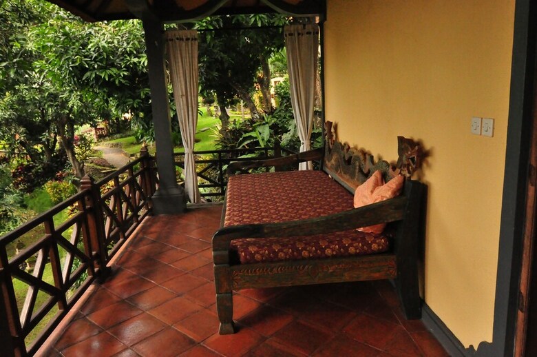 Hotel Puri Mangga Sea View Resort & Spa
