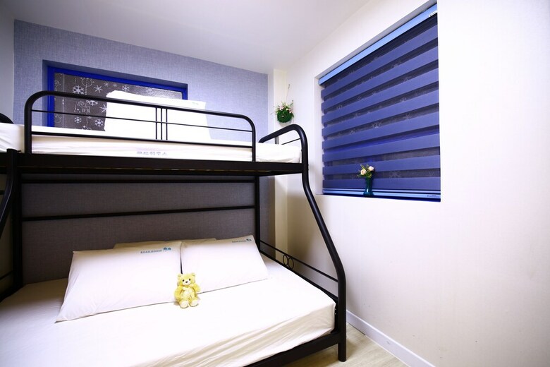 Hotel Road House Myeongdong
