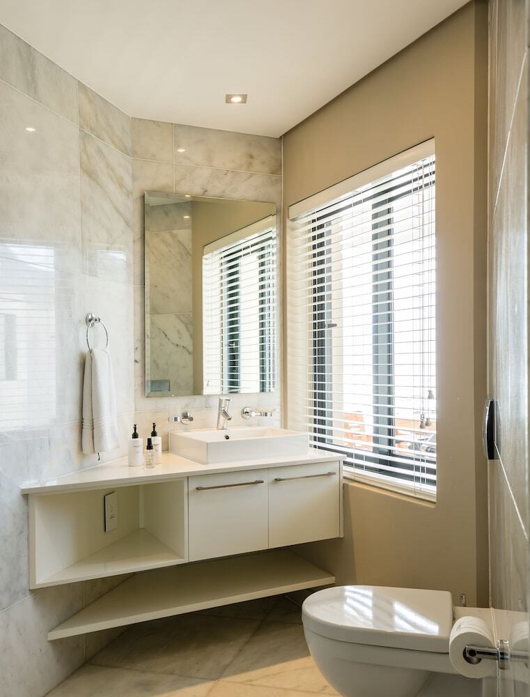 Aparthotel Houghton View 13