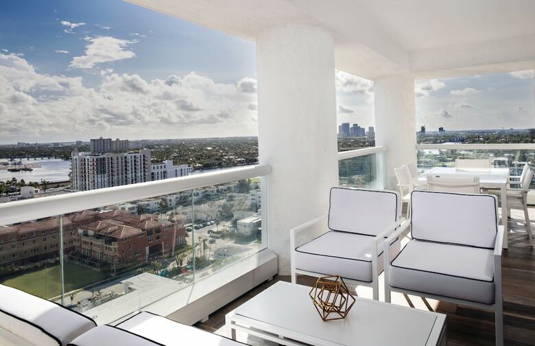 Hotel Conrad Fort Lauderdale Beach