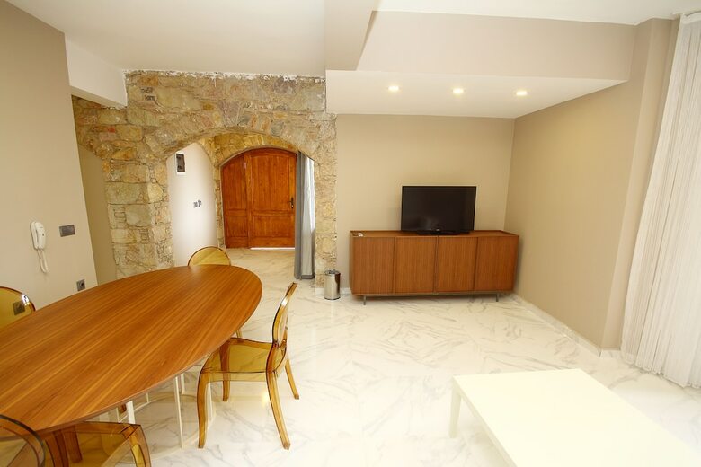 Hotel Vega Boutique & Aparts