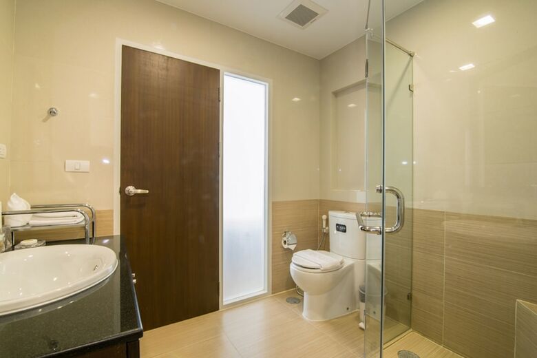 First Choice Grand Suites