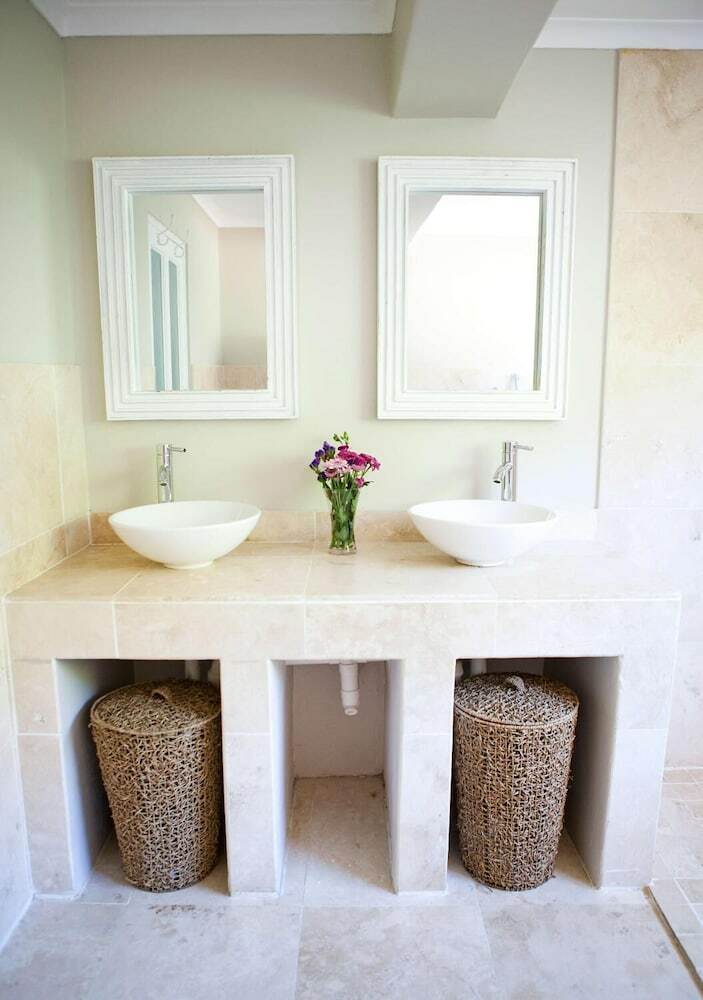 Apartamentos Seabreeze Luxury Two Bedroom Penthouse
