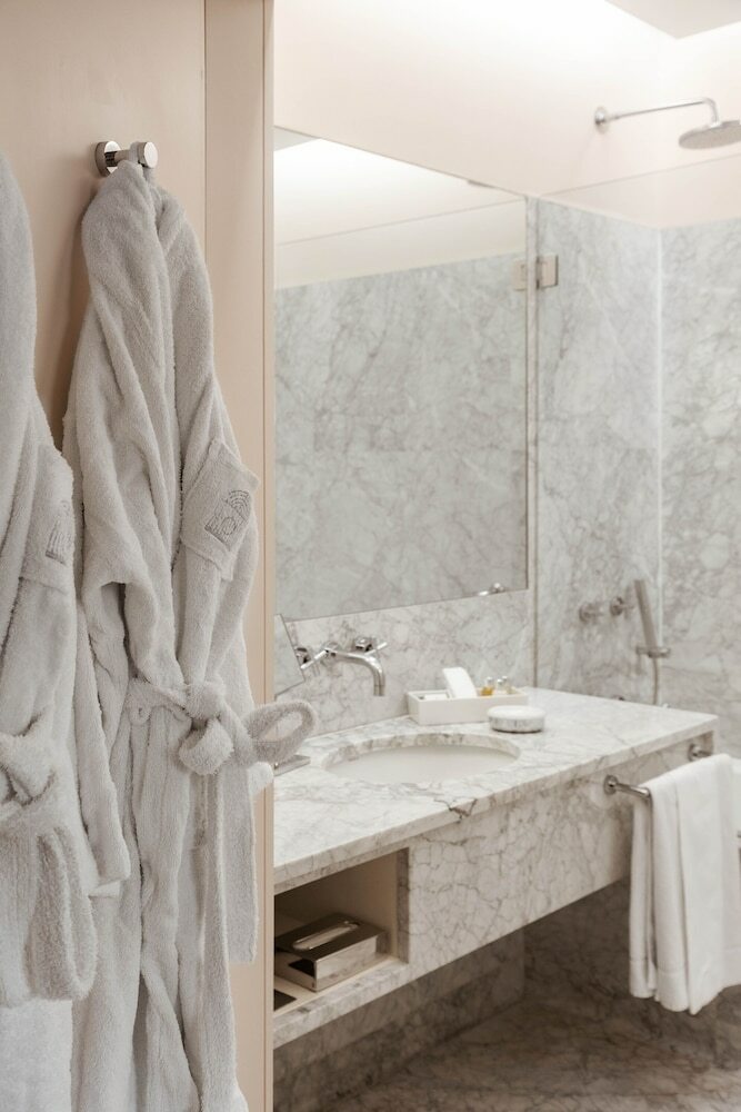 Hotel Britania, A Lisbon Heritage Collection