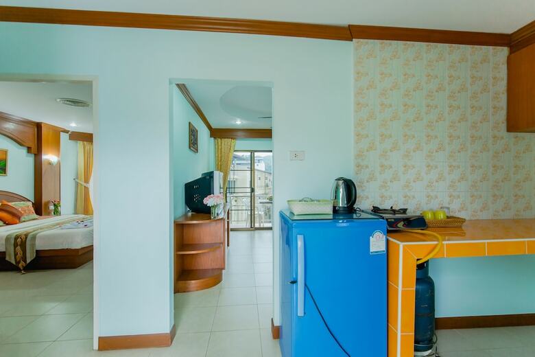 Hotel R.k. Guesthouse