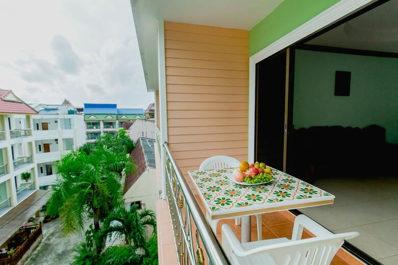 Hotel R.k. Guesthouse