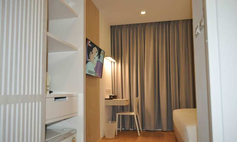 Hostal Rezt Bangkok - Hostel