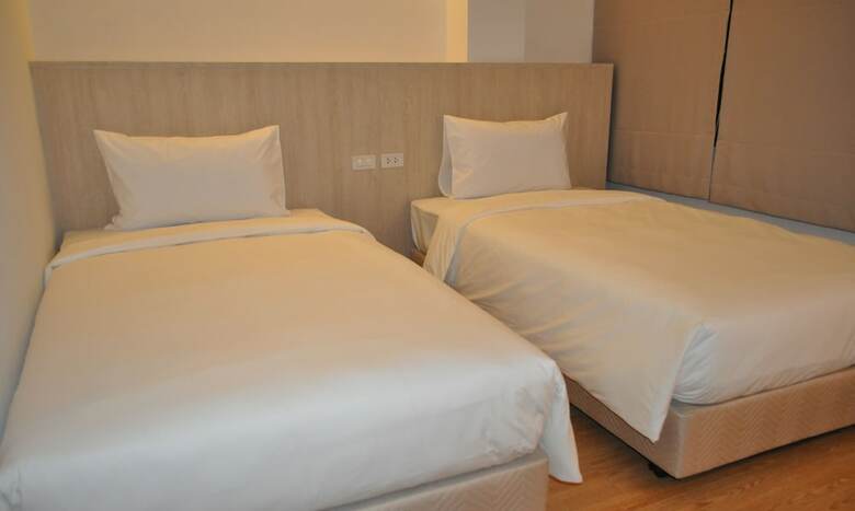 Hostal Rezt Bangkok - Hostel