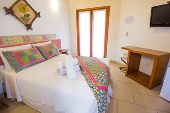 Hostal Hotel Pousada Praia Do Portinho