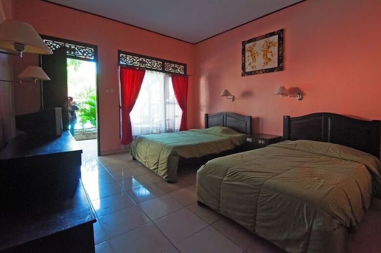 Hotel Pesona Beach Inn