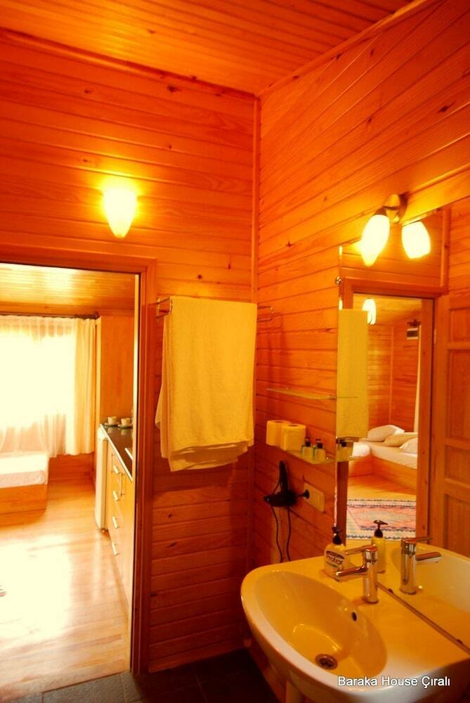 Bed & Breakfast Baraka House Cirali