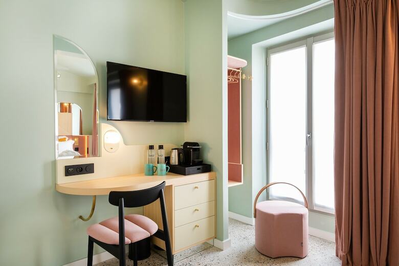 Hotel H�tel Amoi