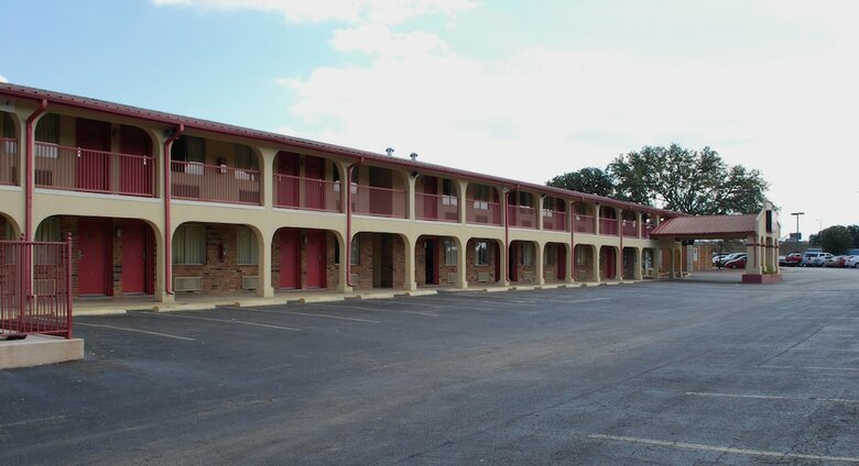 Motel Econo Lodge San Marcos University Area