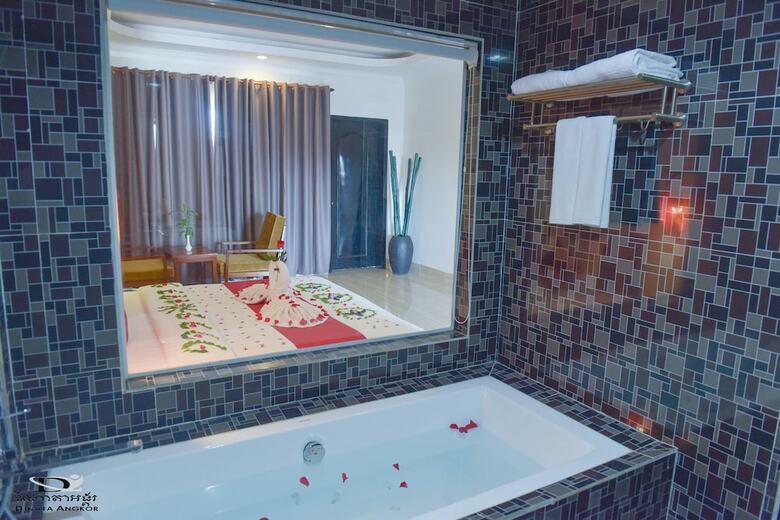 Dinata Angkor Boutique Hotel