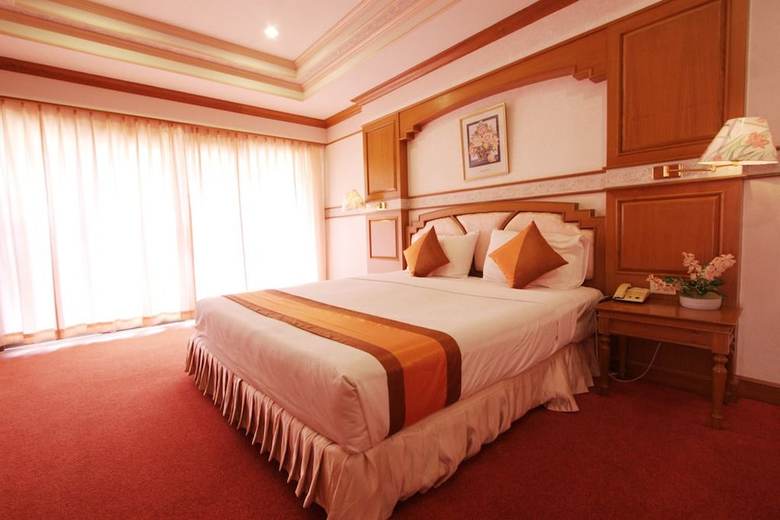 Hotel Supar Royal Beach Resort