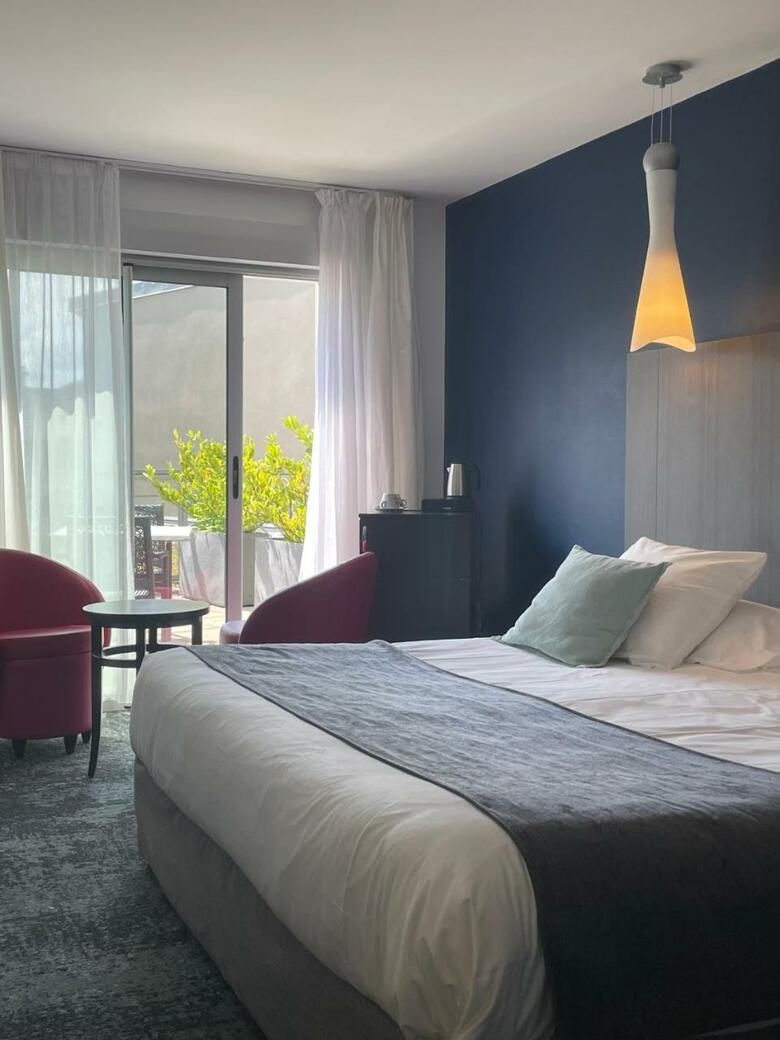 Hotel H�tel Victor Hugo & Spa