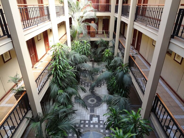 Hotel Peermont Mondior, Gaborone