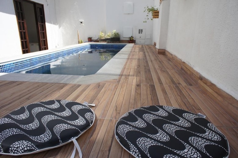 Hostal Viva Club Suites